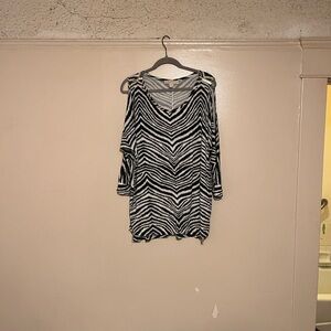 MICHAEL Michael Kors Black & White Zebra Cold-Shoulder Tunic